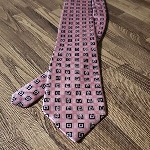 Classic Pink Geometric Men's Tie